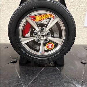 Hot Wheels Tire Storage Carrying Case Holds 30 Cars